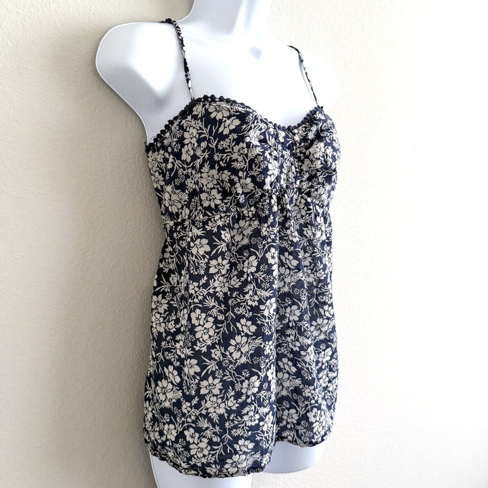 Old‎ Navy Babydoll Top Womens Large Y2K Blue White Floral Coastal Beach Casual